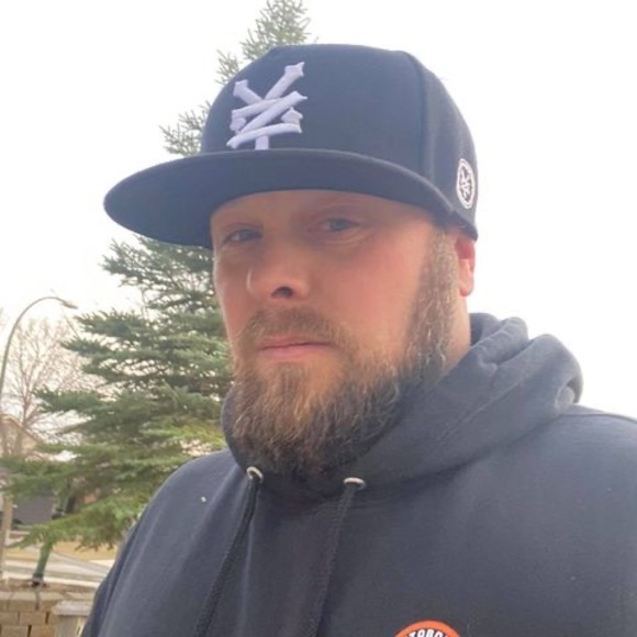 Meet your Posher, Shawn - Picture 1 of 1